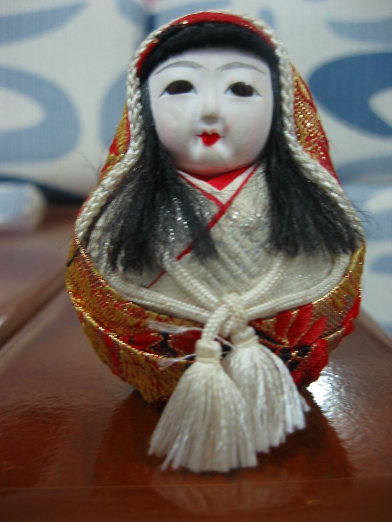 Japanese Doll. Photo: Binh Giang (Wikimedia)